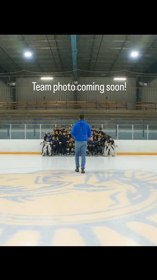 A little time-lapse of the 2025-26 Ironmen team photo session. Stay tuned for photos! 🔵🟡